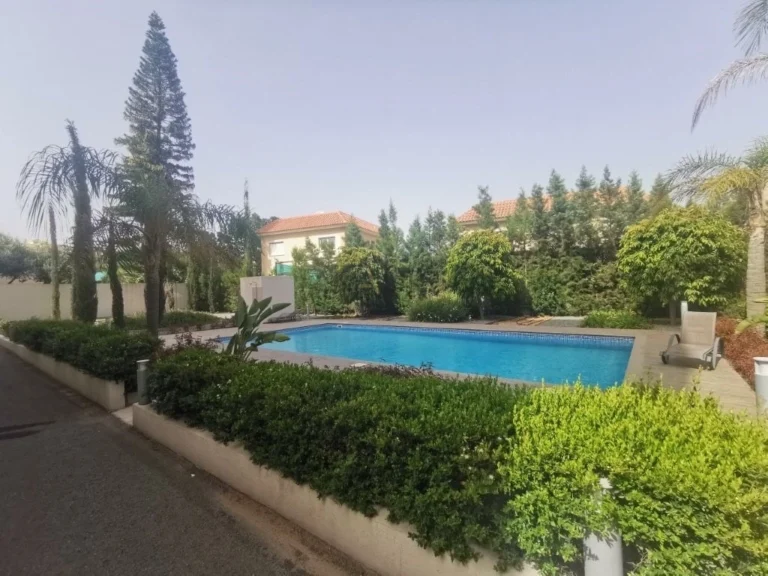 3 Bedroom Apartment for Sale in Agios Tychonas, Limassol District
