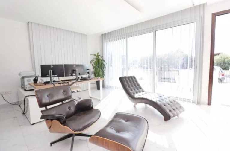 4 Bedroom House for Rent in Paphos – Agios Theodoros