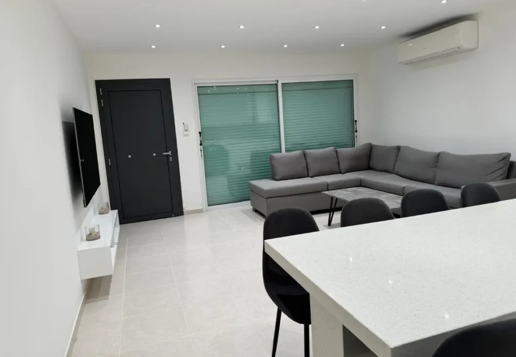 2 Bedroom Apartment for Rent in Potamos Germasogeias, Limassol District