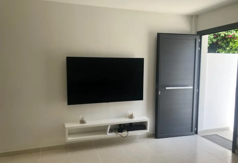 2 Bedroom Apartment for Rent in Potamos Germasogeias, Limassol District