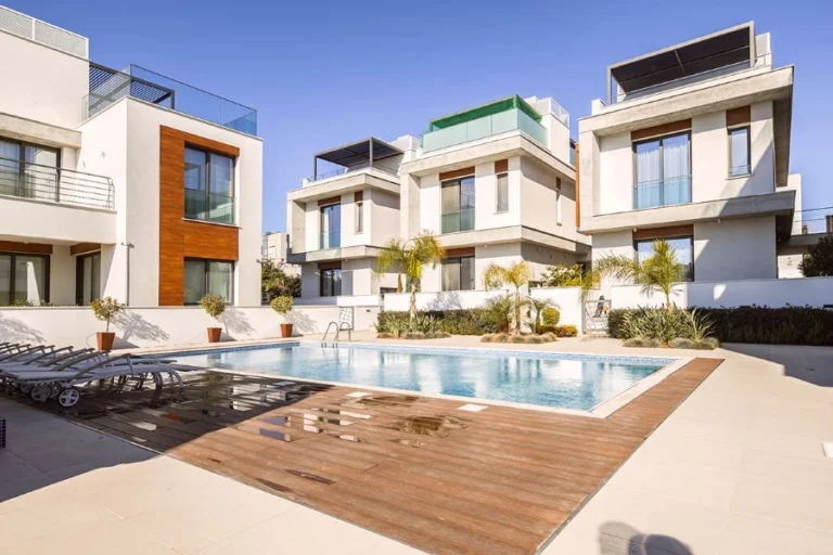 3 Bedroom Apartment for Sale in Potamos Germasogeias, Limassol District