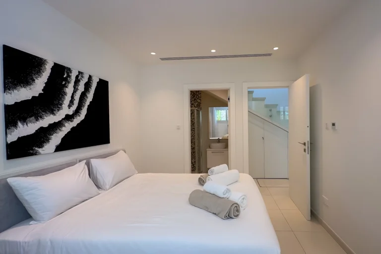 Cheap Houses and Villas for Sale Famagusta up to 1000000 euro