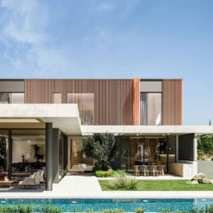 5 Bedroom House for Sale in Strovolos, Nicosia District