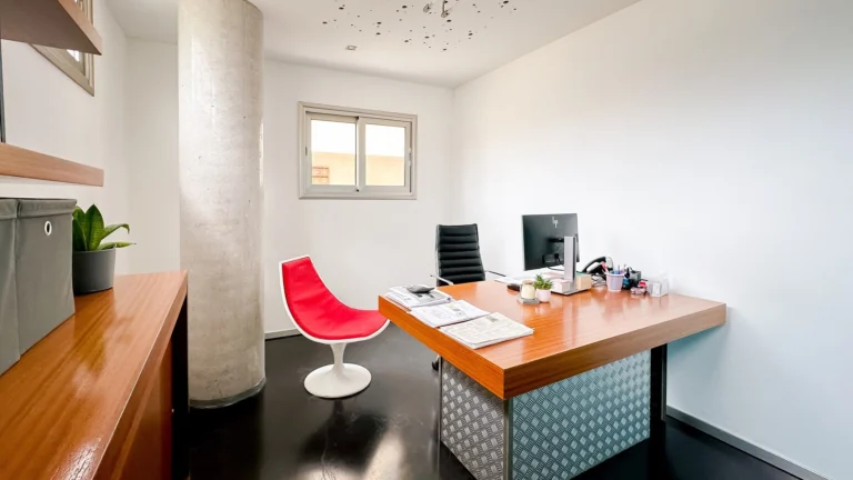 Office for Sale in Aradippou, Larnaca District