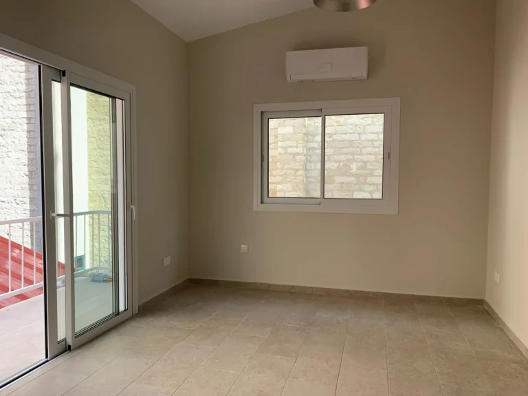 260m² Office for Rent in Limassol District