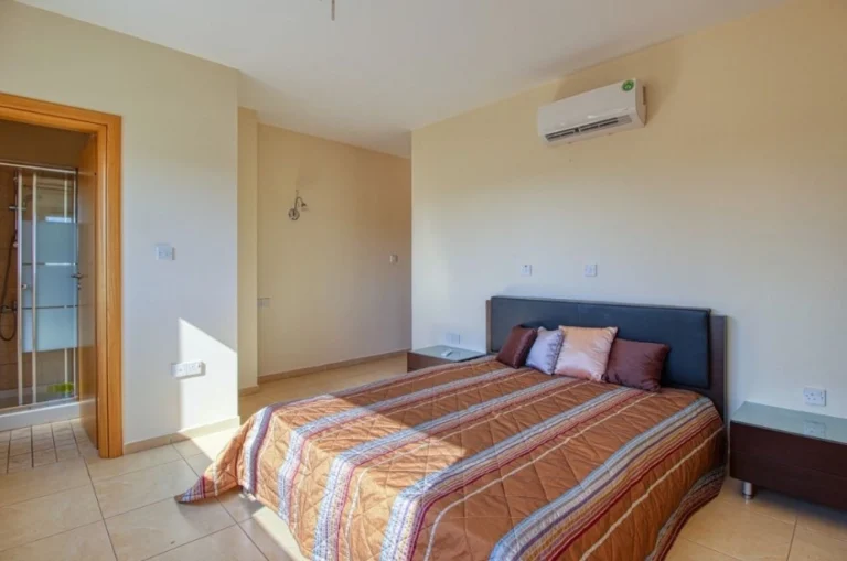3 Bedroom Apartment for Rent in Germasogeia, Limassol District