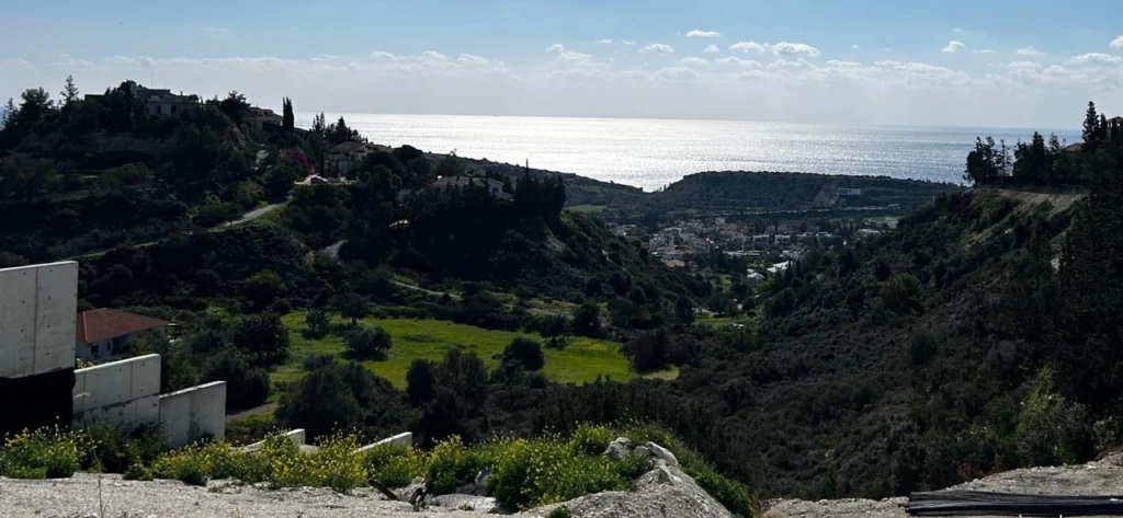 857m² Plot for Sale in Agios Tychonas, Limassol District