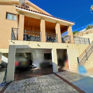 3 Bedroom House for Rent in Germasogeia, Limassol District