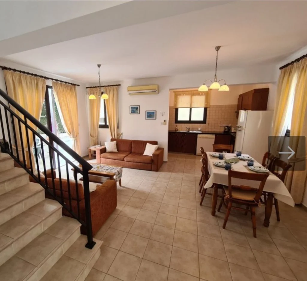 3 Bedroom House for Sale in Kissonerga, Paphos District