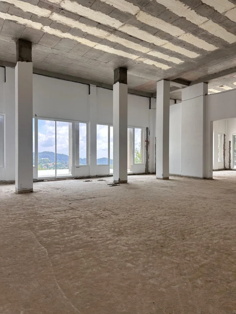 6+ Bedroom House for Sale in Limassol District