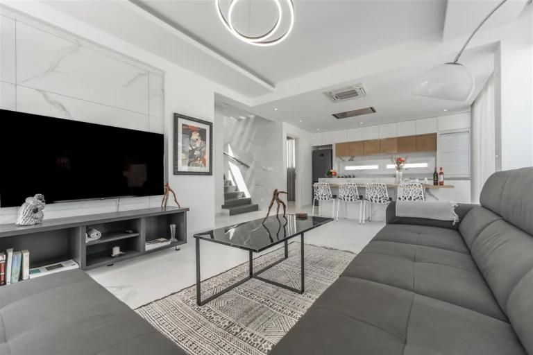 5 Bedroom House for Sale in Profitis Elias, Famagusta District