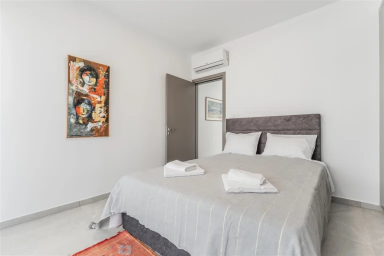 5 Bedroom House for Sale in Oroklini, Larnaca District