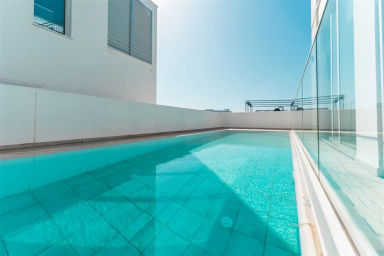 5 Bedroom House for Sale in Oroklini, Larnaca District