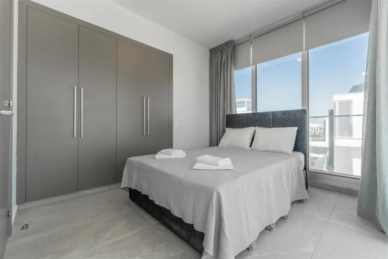 5 Bedroom House for Sale in Oroklini, Larnaca District