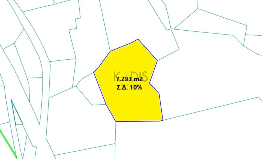 7,293m² Plot for Sale in Alampra, Nicosia District