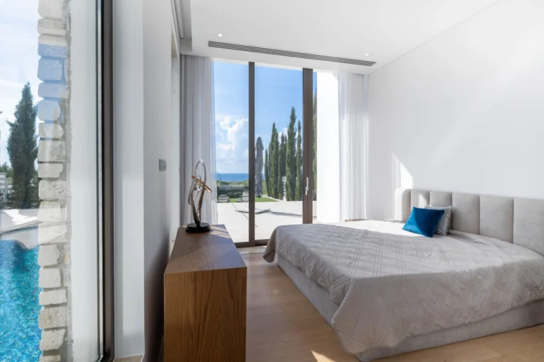 5 Bedroom House for Sale in Pegeia, Paphos District