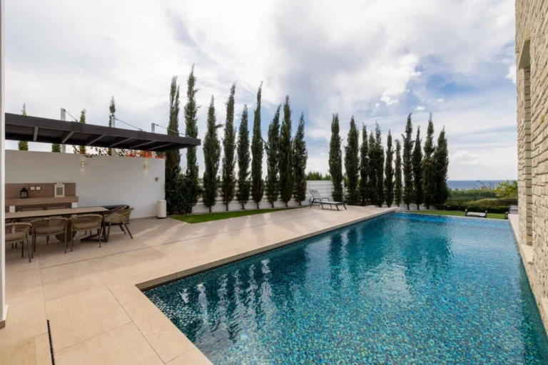 5 Bedroom House for Sale in Pegeia, Paphos District