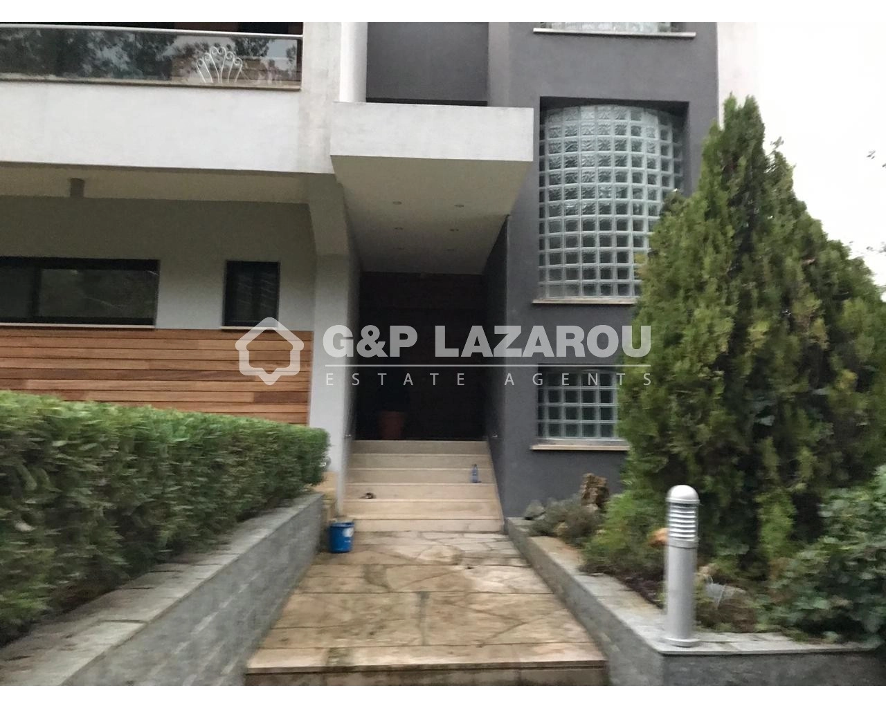 5 Bedroom House for Sale in Moniatis, Limassol District