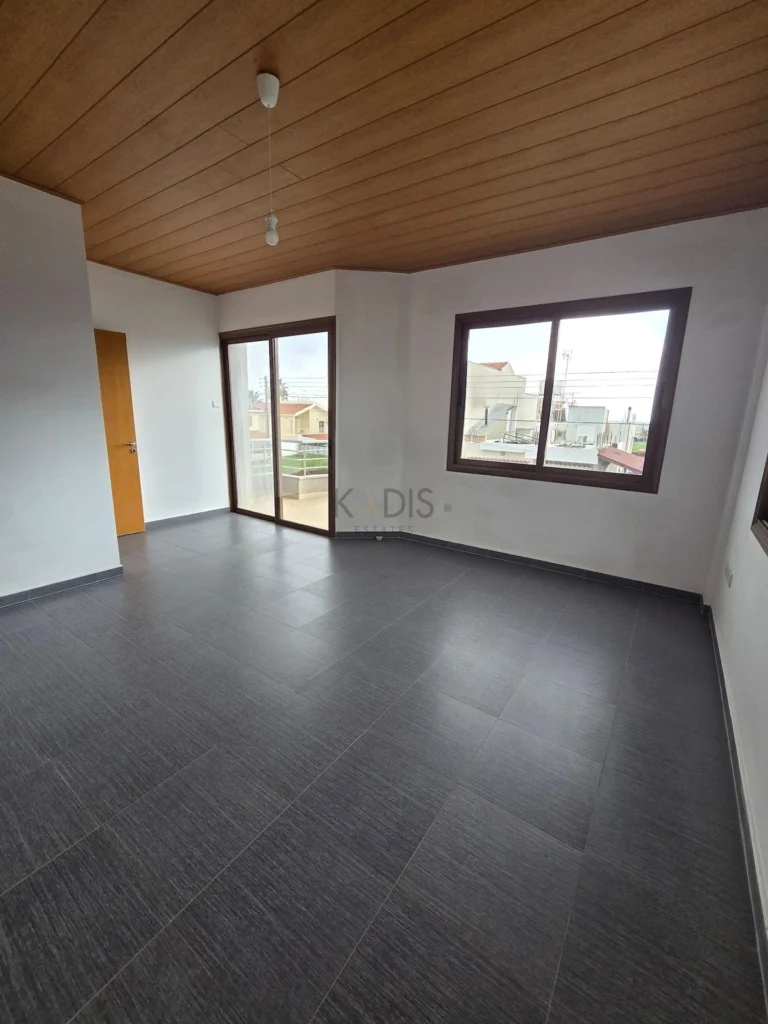 3 Bedroom House for Sale in Kato Polemidia, Limassol District