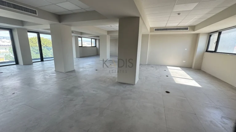Офис 550 м² в аренду в Лимассоле – Закаки