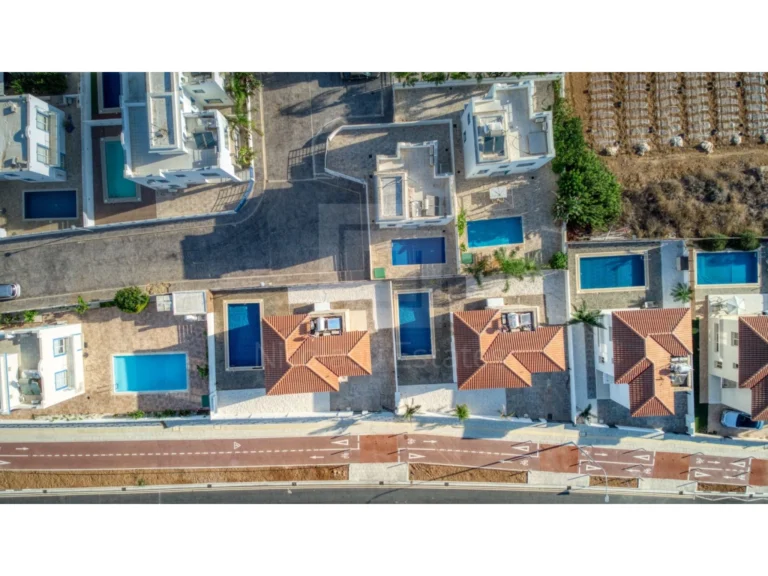 3 Bedroom House for Sale in Kapparis, Famagusta District