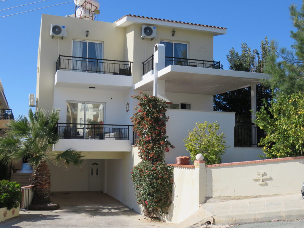 4 Bedroom House for Rent in Pegeia, Paphos District