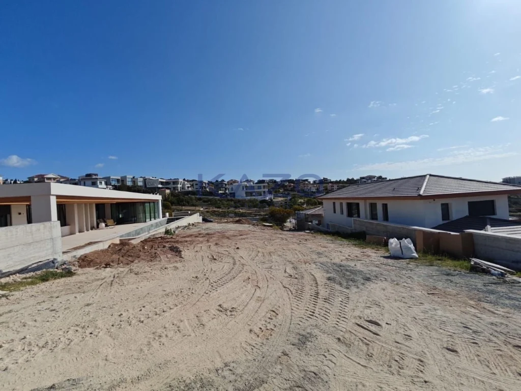 886m² Plot for Sale in Limassol District