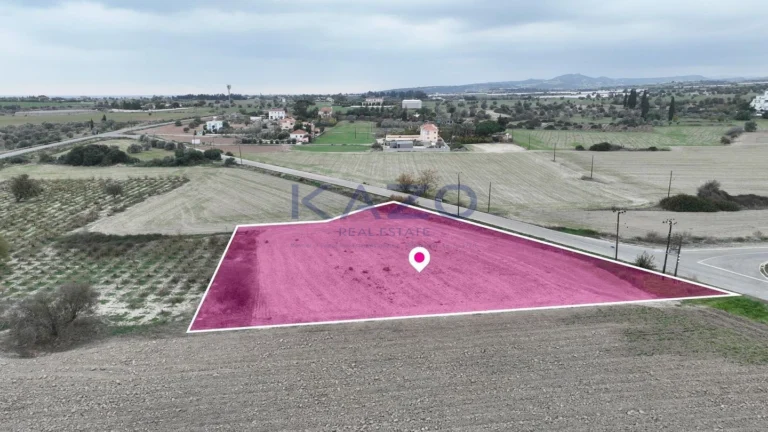 4,014m² Plot for Sale in Mazotos, Larnaca District