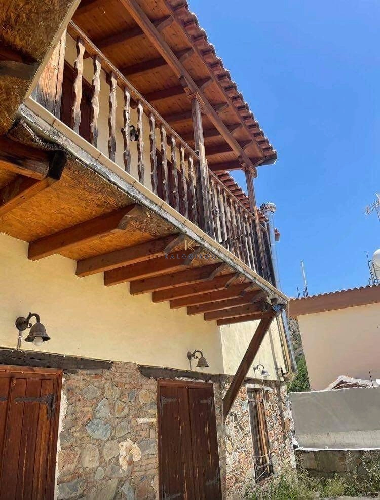 Cheap Houses and Villas for Sale Larnaca up to 200000 euro
