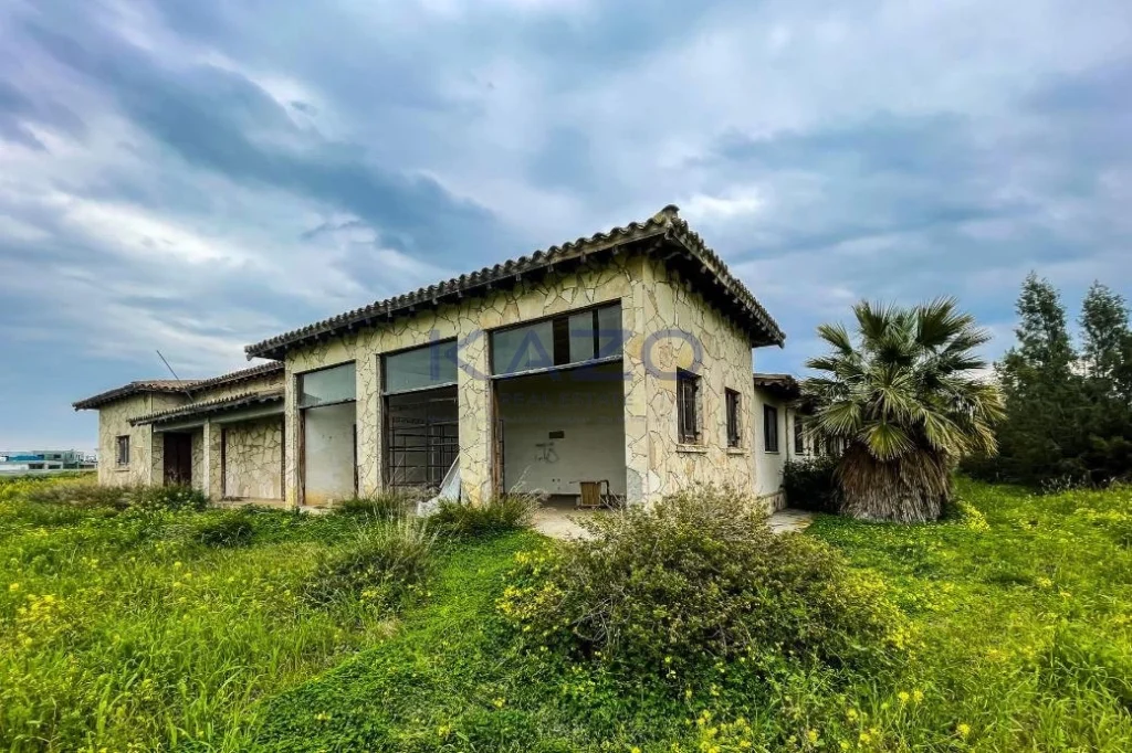7,428m² Plot for Sale in Lakatamia, Nicosia District