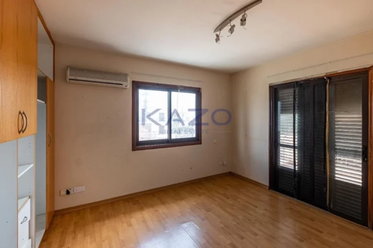 Cheap Houses and Villas for Sale Nicosia up to 600000 euro