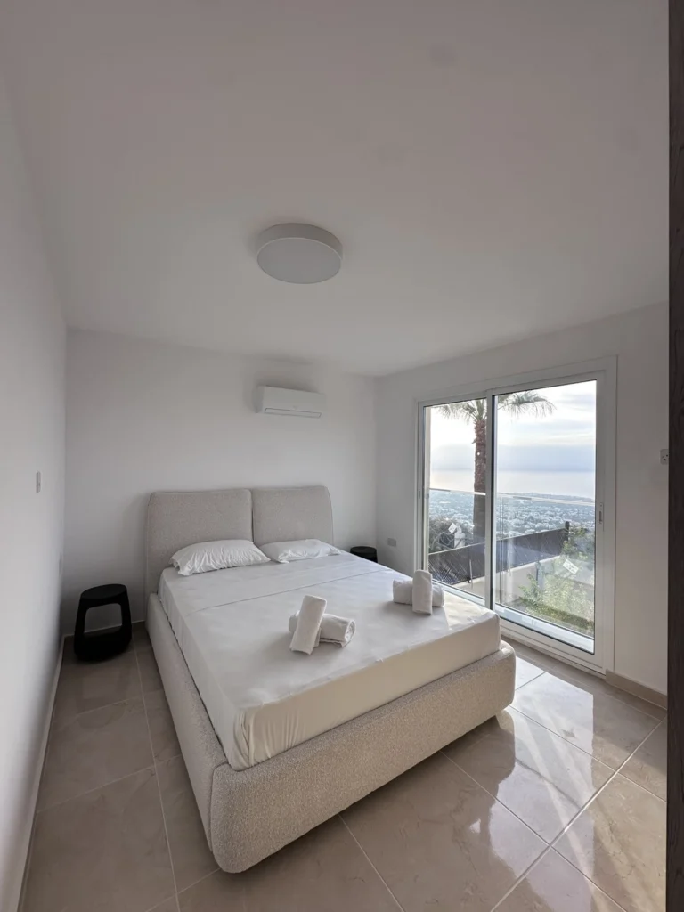 5 Bedroom House for Sale in Tala, Paphos District