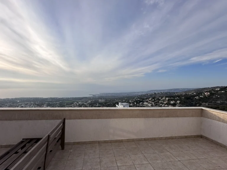 5 Bedroom House for Sale in Tala, Paphos District