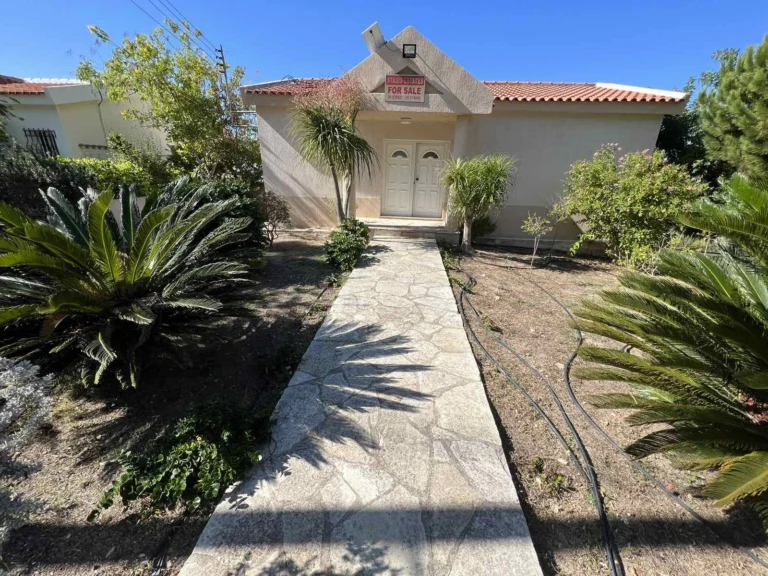5 Bedroom House for Sale in Tala, Paphos District