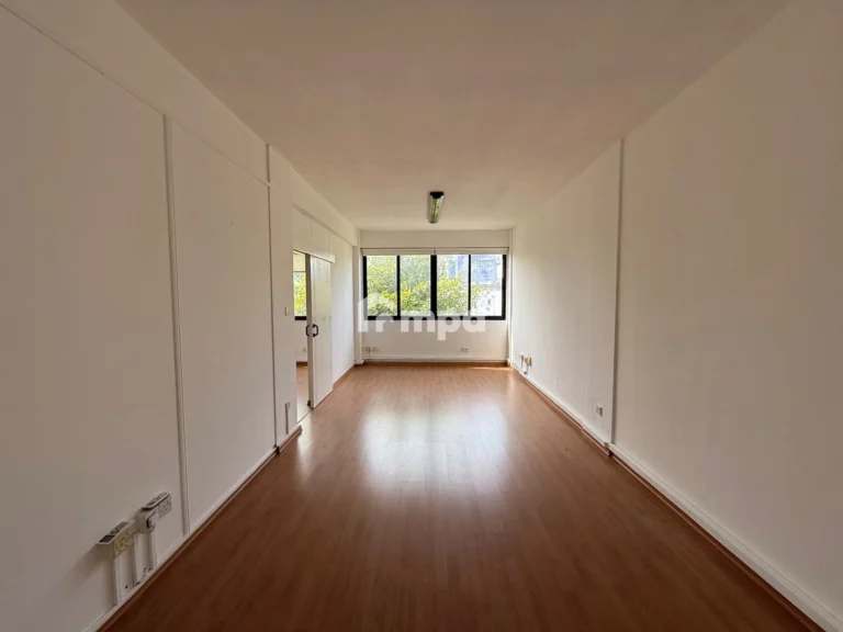 65m² Office for Rent in Nicosia – Agios Antonios