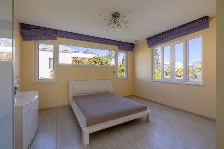 5 Bedroom House for Sale in Pyrgos Lemesou, Limassol District