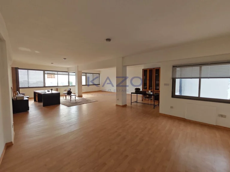 112m² Office for Sale in Limassol District