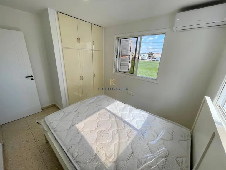 2 Bedroom Apartment for Rent in Pervolia Larnacas