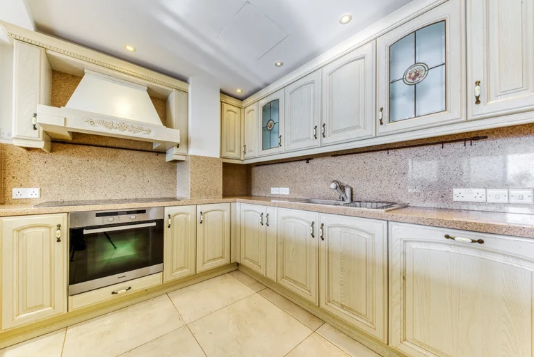 3 Bedroom Apartment for Rent in Limassol District