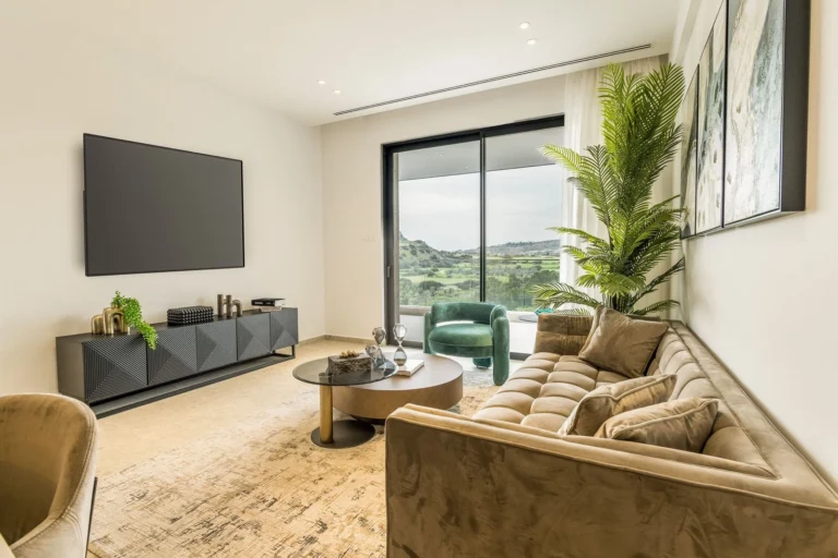 2 Bedroom Apartment for Sale in Agios Tychonas, Limassol District