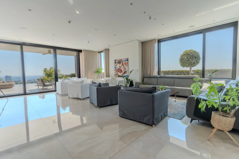 6+ Bedroom House for Sale in Paniotis, Limassol District