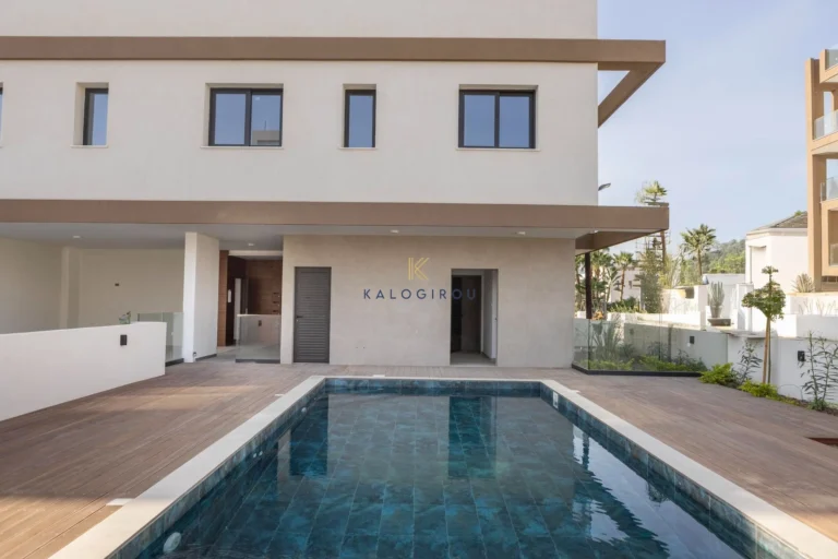 2 Bedroom Apartment for Sale in Livadia Larnakas, Larnaca District