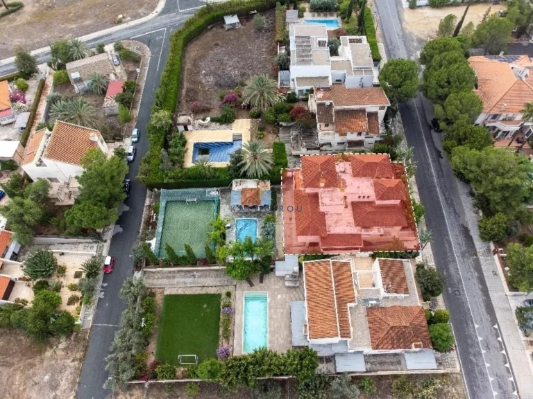 Cheap Houses and Villas for Sale Nicosia up to 800000 euro