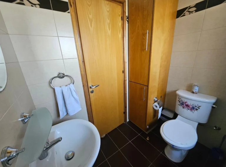 3 Bedroom Apartment for Sale in Paphos – Universal