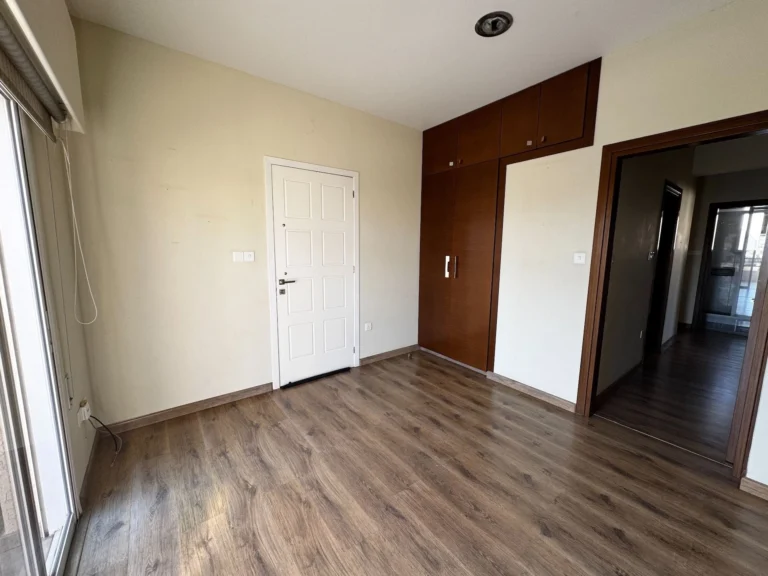 4 Bedroom Apartment for Rent in Limassol – Petrou kai Pavlou