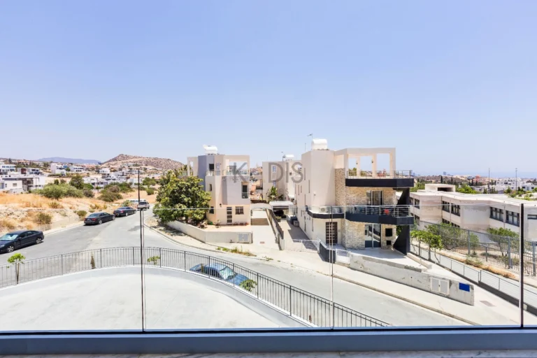 2 Bedroom Apartment for Sale in Limassol – Agios Athanasios