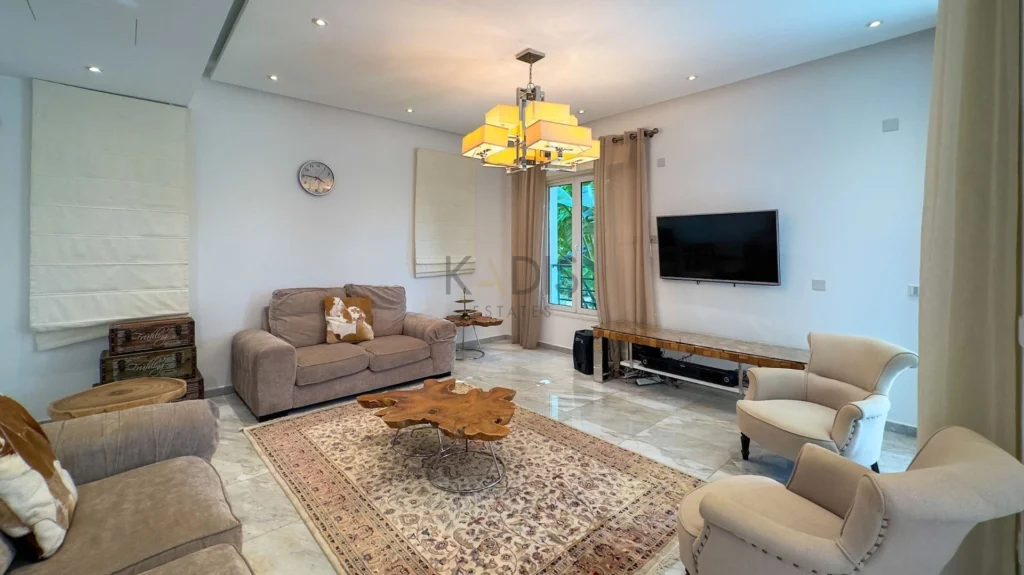5 Bedroom House for Sale in Limassol – Marina