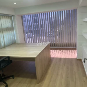 220m² Office for Rent