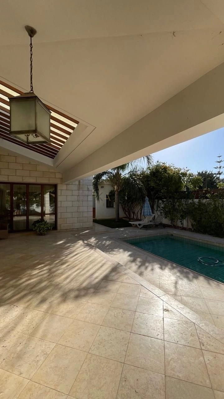 Cheap Houses and Villas for Sale Nicosia up to 900000 euro