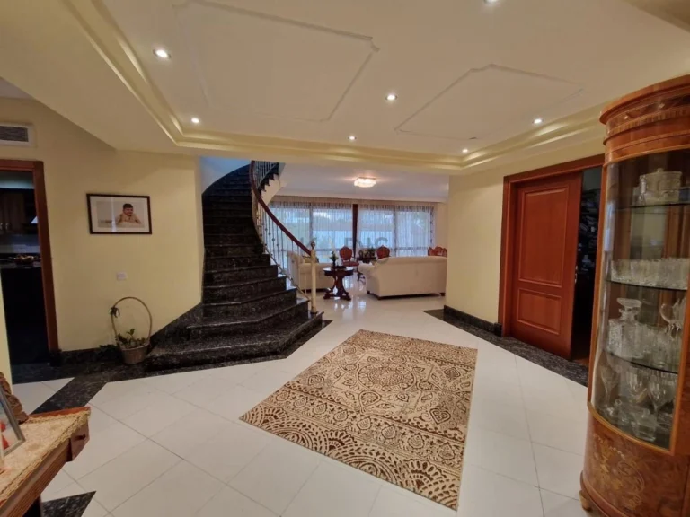 4 Bedroom House for Sale in Strovolos, Nicosia District